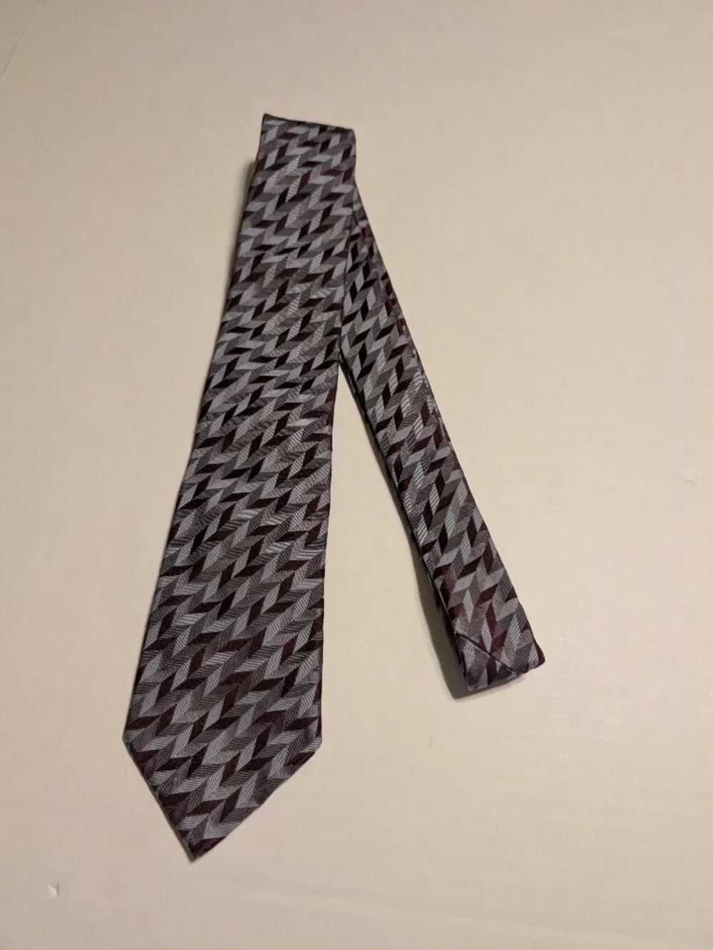 Emporio Armani Burgandy and Grey Geometric Pattern Tie Made in Italy NWT